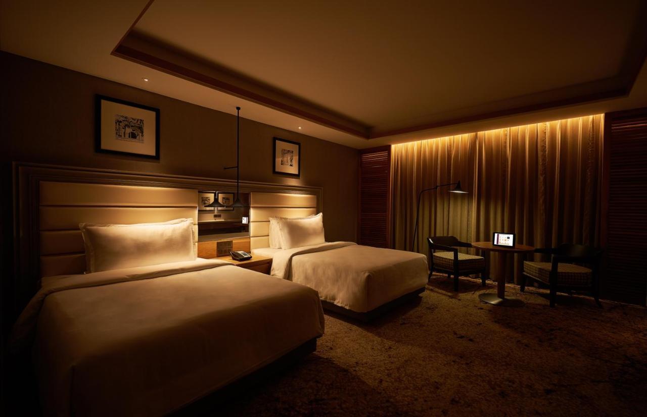 The Residency Towers Puducherry Kültér fotó